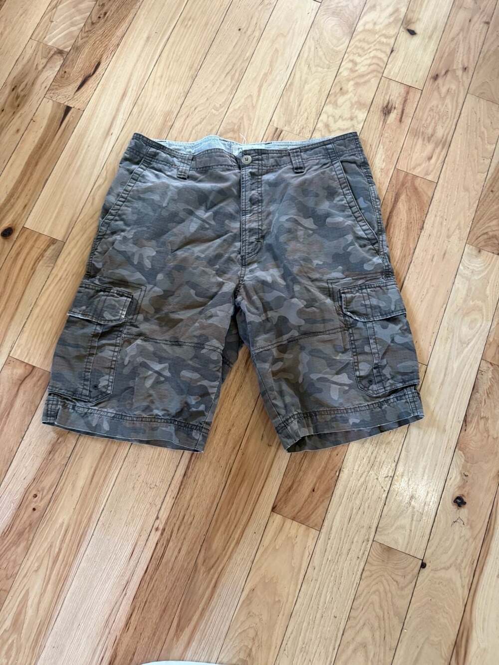 Alpine Design Men's Camo Cargo Shorts Size 34